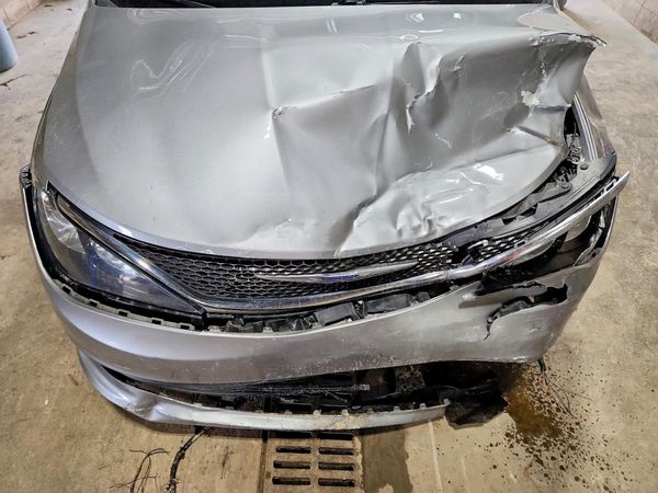 2020 CHRYSLER VOYAGER LXI