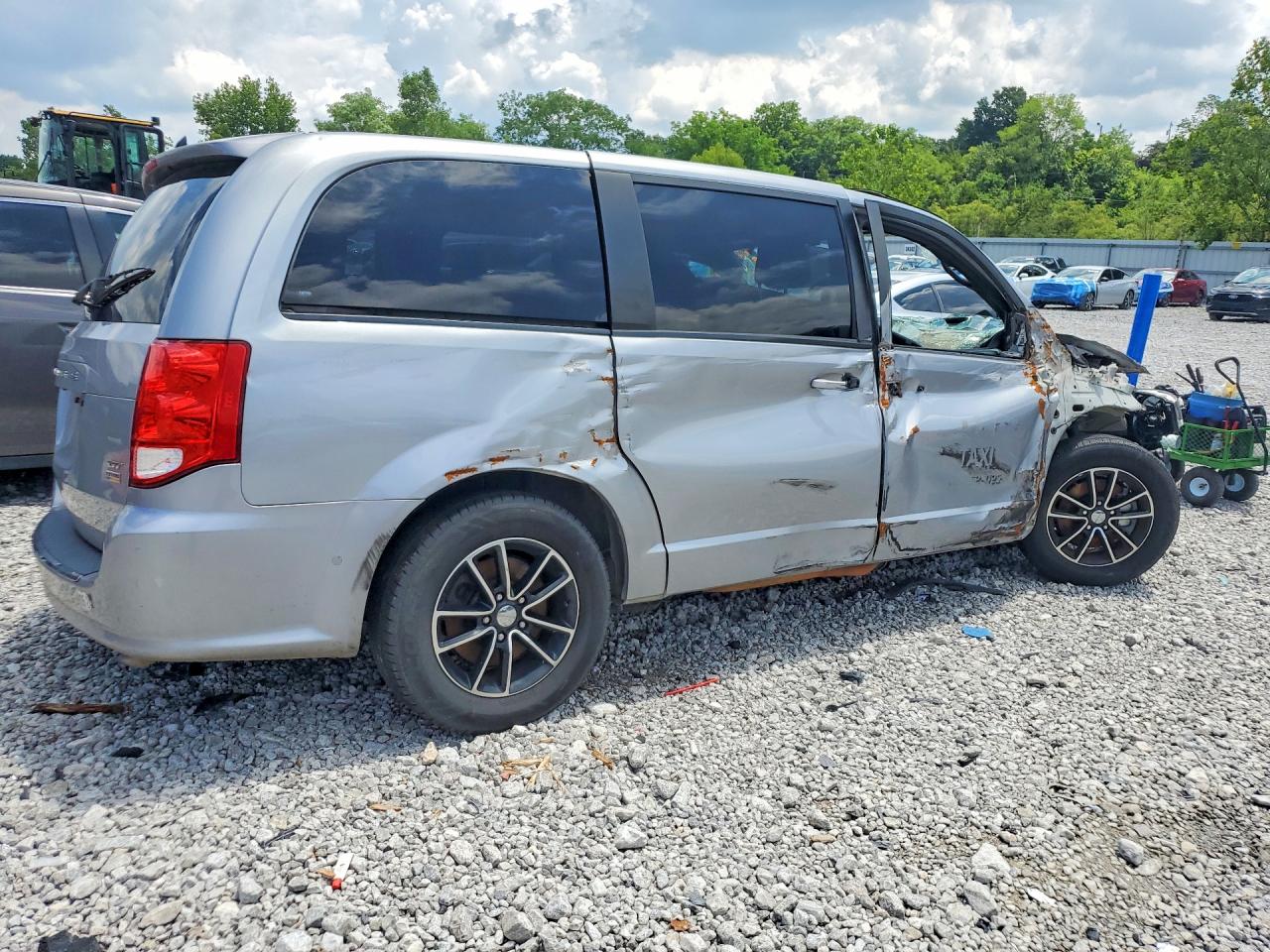 2019 DODGE GRAND CARAVAN GT