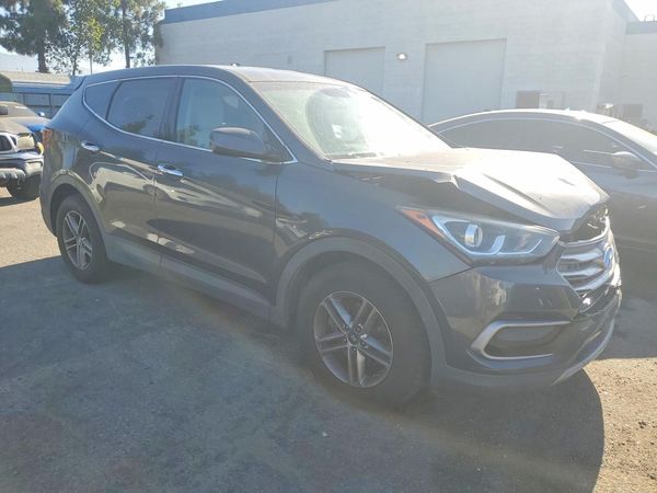 2017 HYUNDAI SANTA FE SPORT Base