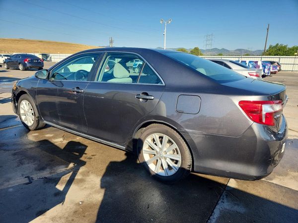 2013 TOYOTA CAMRY