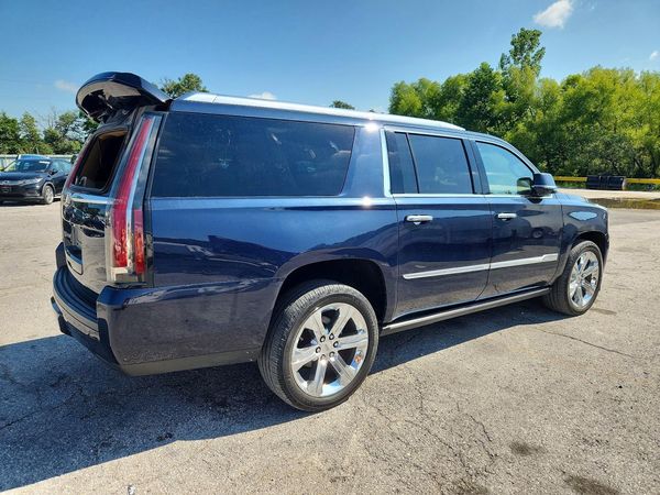 2018 CADILLAC ESCALADE ESV Platinum
