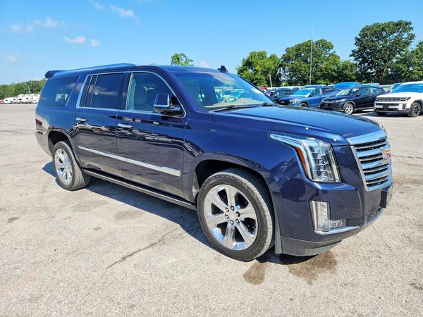 2018 CADILLAC ESCALADE ESV Platinum