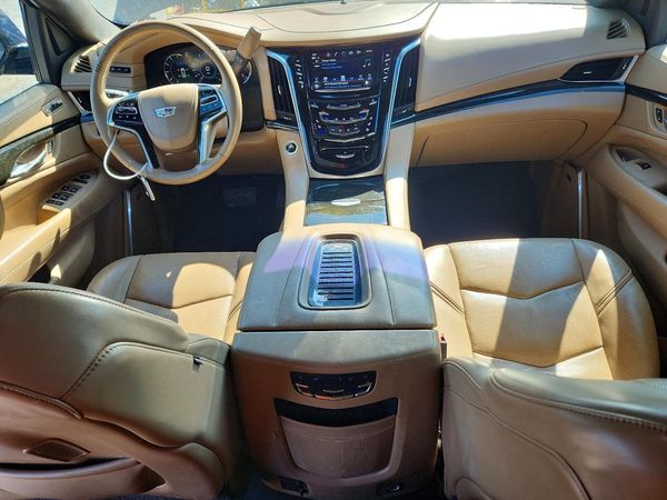 2018 CADILLAC ESCALADE ESV Platinum