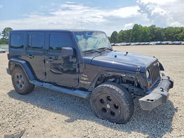 2013 JEEP WRANGLER Sahara