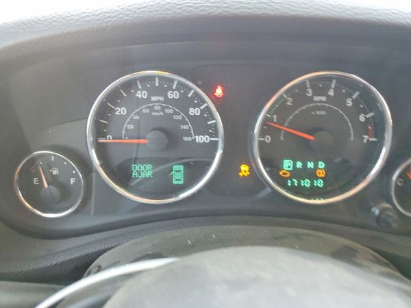 2013 JEEP WRANGLER Sahara