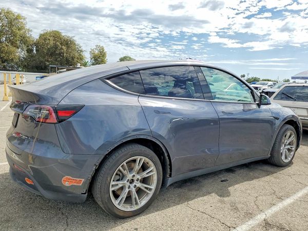 2020 TESLA MODEL Y