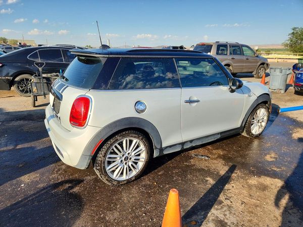 2015 MINI COOPER