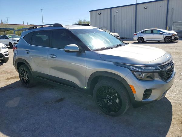2024 KIA SELTOS S, X-Line