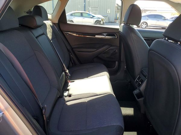 2024 KIA SELTOS S, X-Line