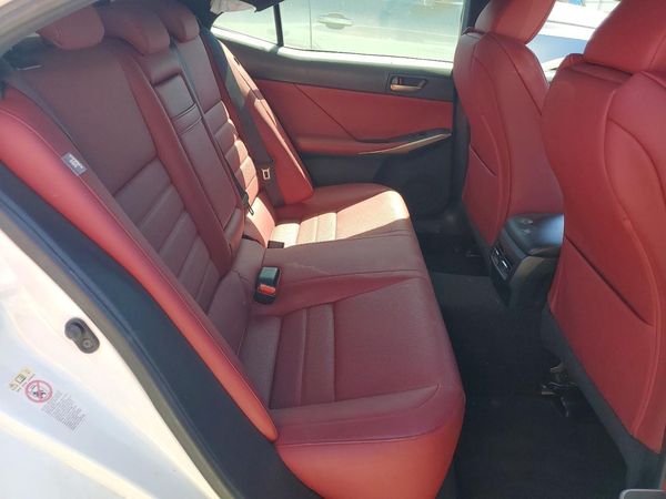 2020 LEXUS IS