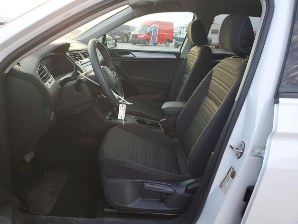 2022 VOLKSWAGEN TIGUAN S — DENT