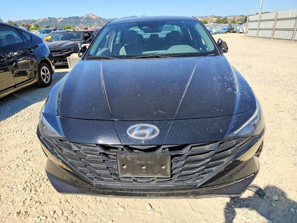 2021 HYUNDAI ELANTRA