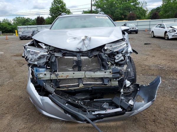 2017 TOYOTA RAV4 Ltd/SE Platinum
