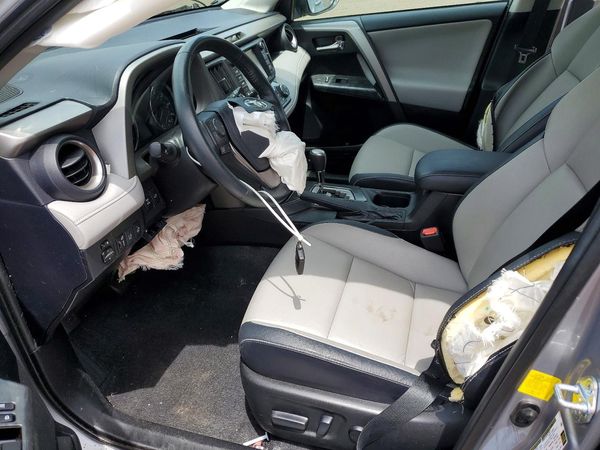 2017 TOYOTA RAV4 Ltd/SE Platinum