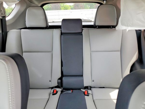2017 TOYOTA RAV4 Ltd/SE Platinum