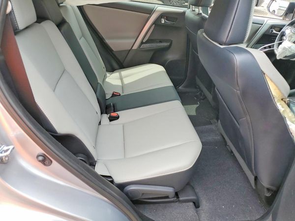 2017 TOYOTA RAV4 Ltd/SE Platinum
