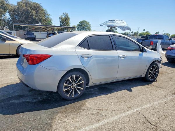 2017 TOYOTA COROLLA
