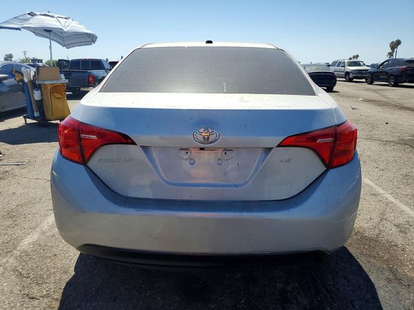 2017 TOYOTA COROLLA