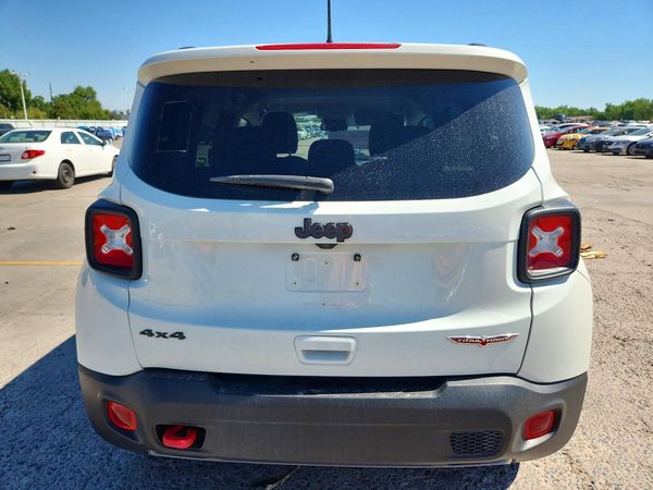 2019 JEEP RENEGADE Trailhawk