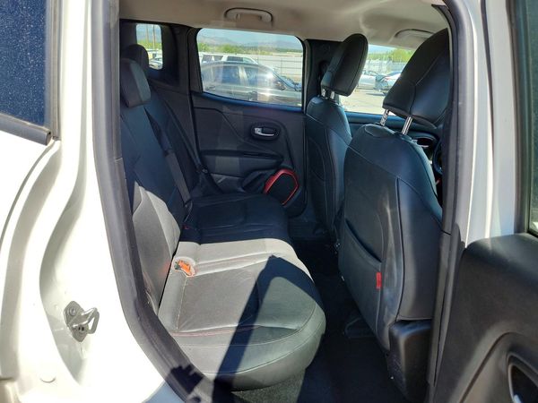 2019 JEEP RENEGADE Trailhawk