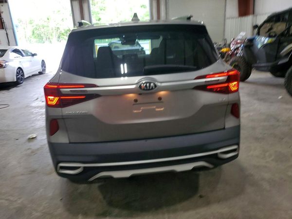 2021 KIA SELTOS EX