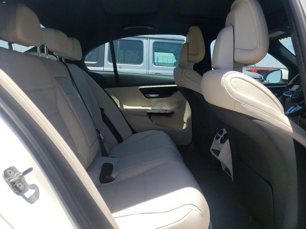2026 MERCEDES-BENZ C C300 4MATIC