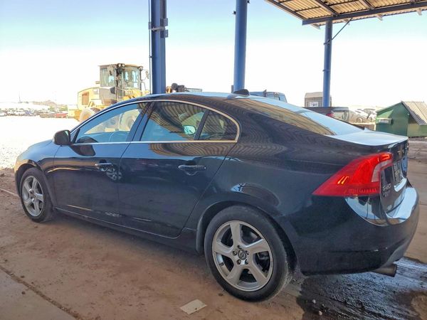2013 VOLVO S60