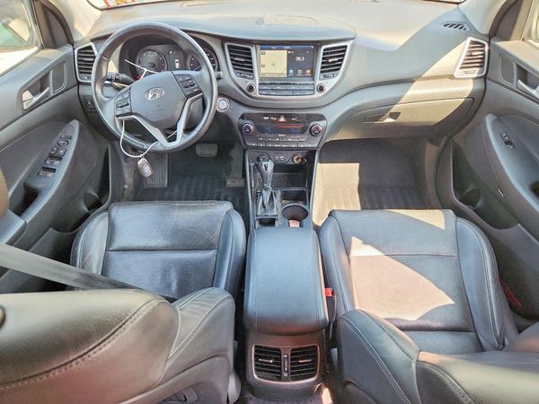 2018 HYUNDAI TUCSON