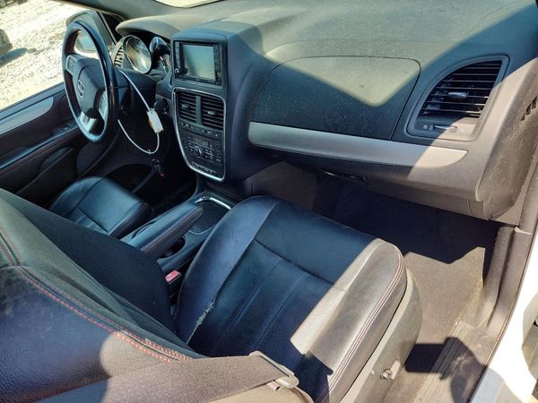 2019 DODGE GRAND CARAVAN GT