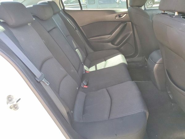 2016 MAZDA 3 Sport/GX