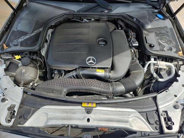 2021 MERCEDES-BENZ C C300