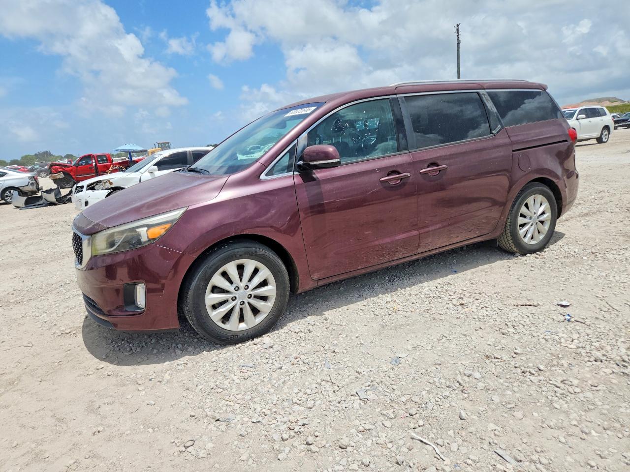 2016 KIA SEDONA EX - Middle level