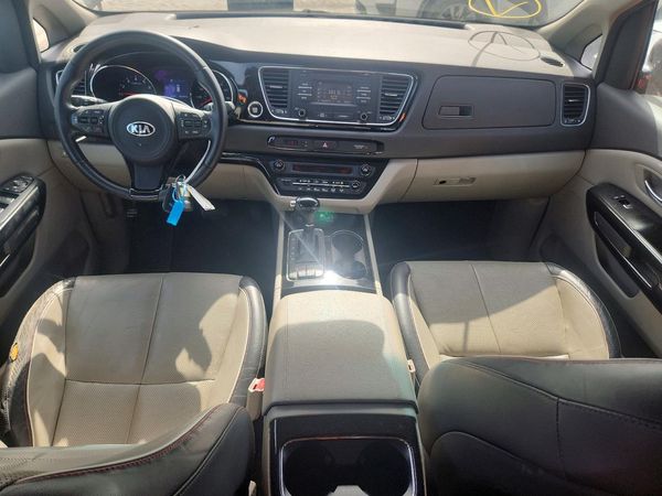 2016 KIA SEDONA EX - Middle level