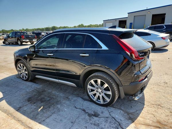 2019 CADILLAC XT4 Premium Luxury