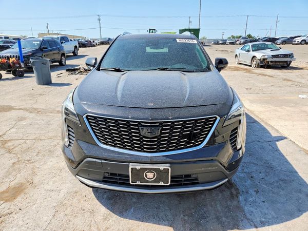 2019 CADILLAC XT4 Premium Luxury