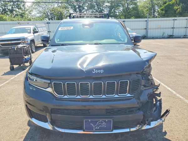 2021 JEEP GRAND CHEROKEE L LAREDO 4X4