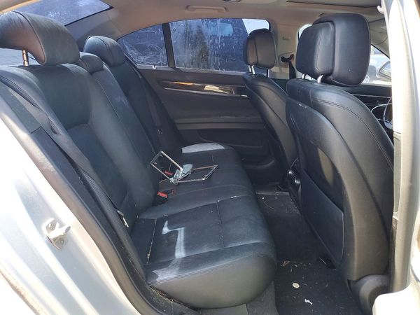2015 BMW 740