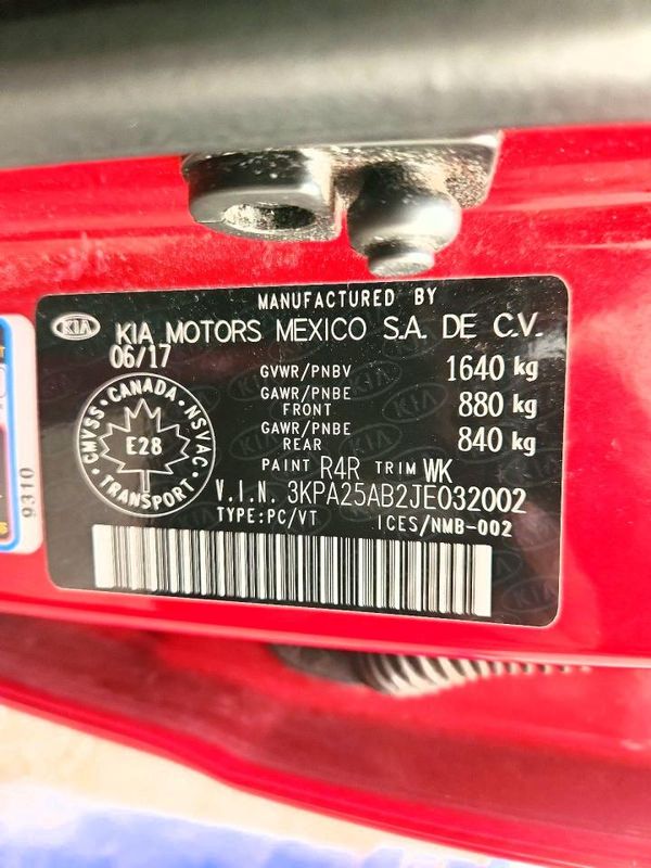 2018 KIA RIO 5-DOOR LX, S