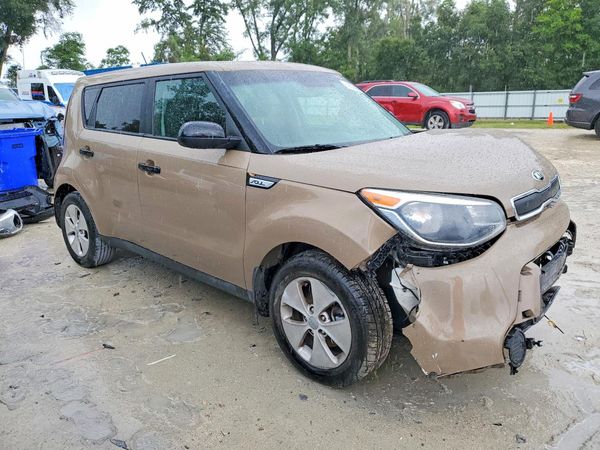 2015 KIA SOUL GL(Middle-low grade) — Passenger 3/4