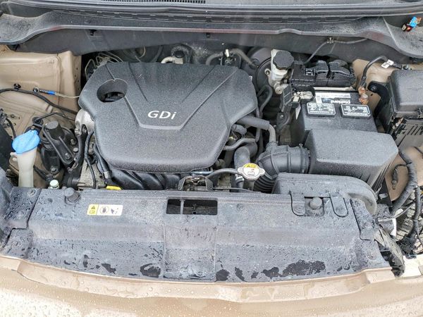 2015 KIA SOUL GL(Middle-low grade) — Engine bay