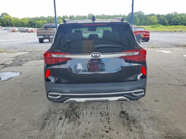 2021 KIA SELTOS EX
