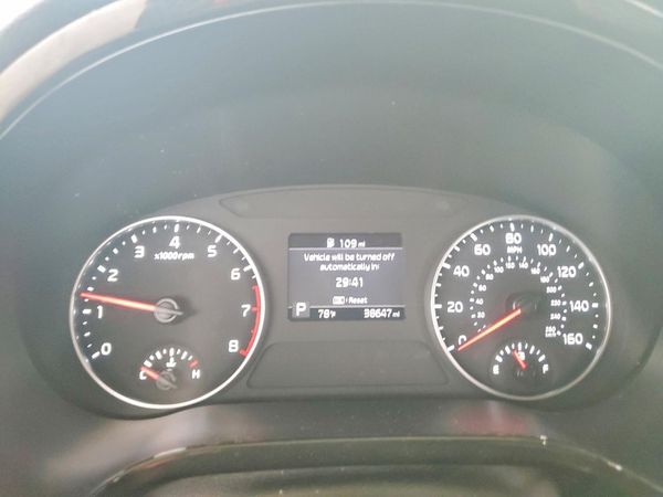 2021 KIA SELTOS EX