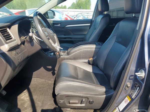 2019 TOYOTA HIGHLANDER SE/XLE