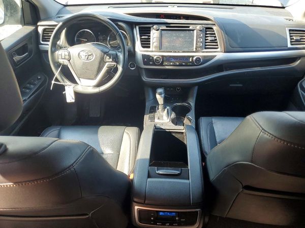 2019 TOYOTA HIGHLANDER SE/XLE