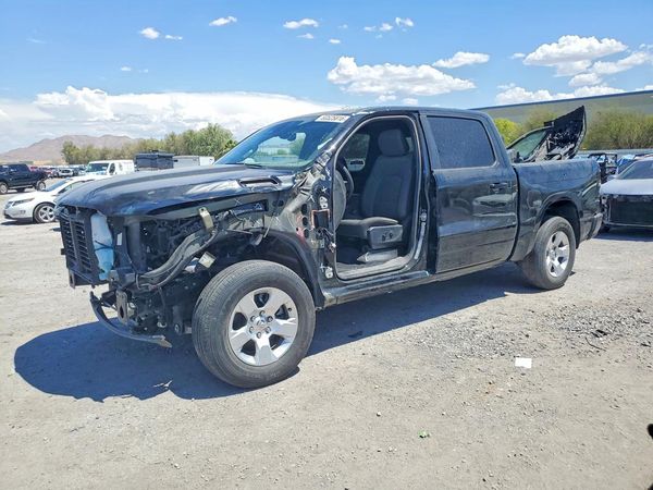 2025 RAM 1500 Big Horn/Lonestar
