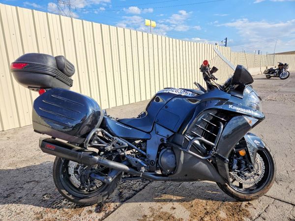 2015 KAWASAKI ZG CONCOUR