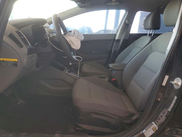 2017 KIA FORTE LX Base