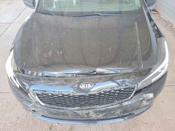 2017 KIA FORTE LX Base