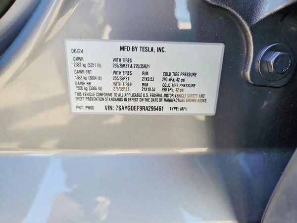 2024 TESLA MODEL Y
