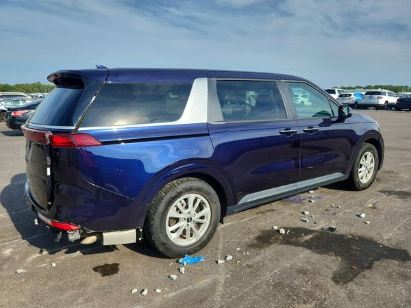 2022 KIA CARNIVAL LX, LX Seat Package